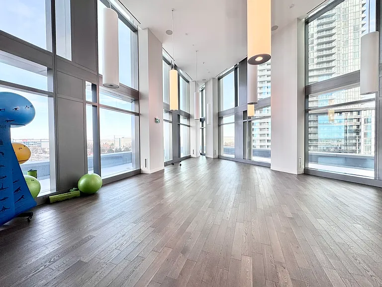 185 Millway Ave — Photo 17