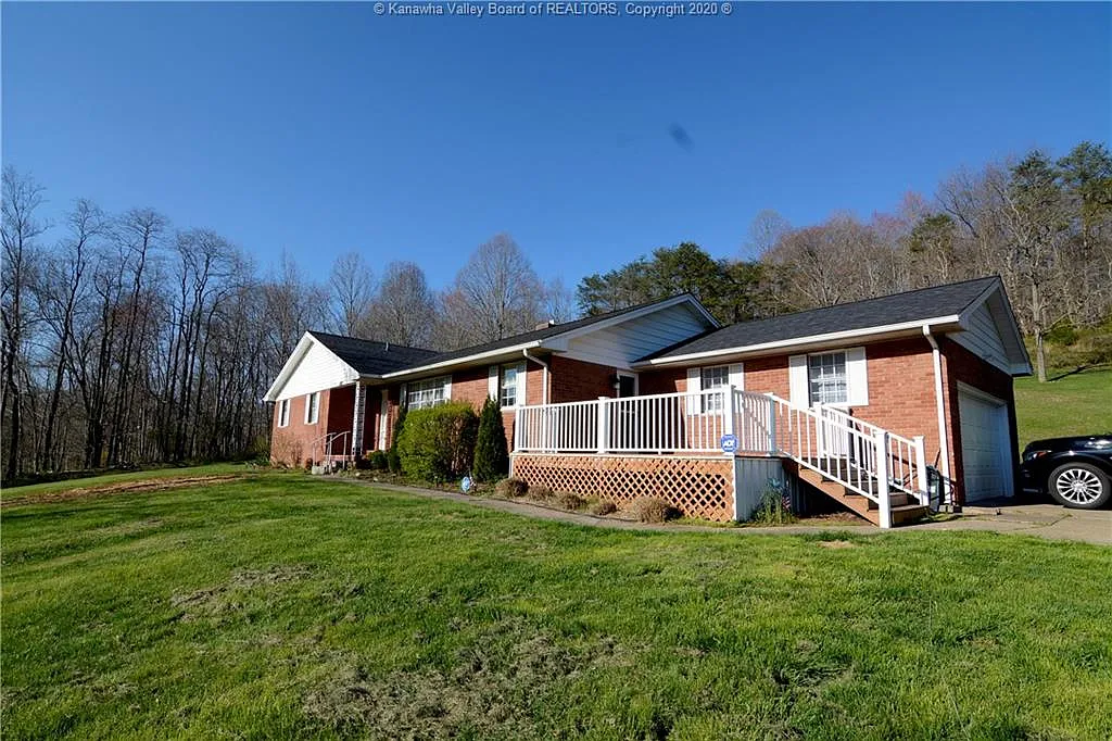 9875 Charleston Rd photo 1
