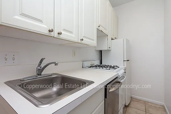 Rented by Copperwood Real Estate | media 2