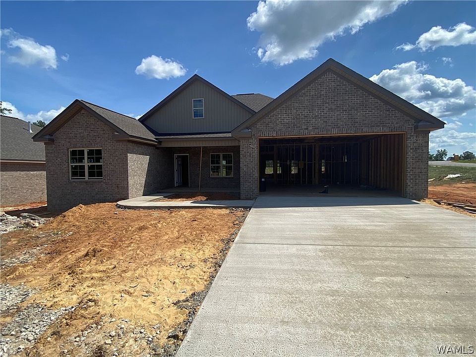 1st image of 105 Preserve Cir E