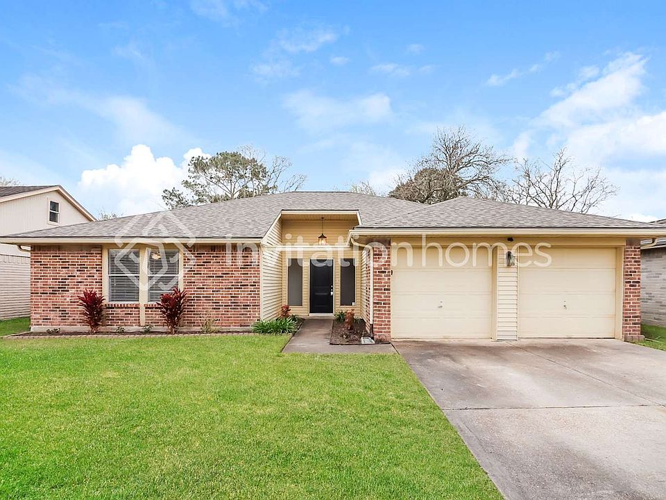 1st image of 2785 Glen Haven Dr