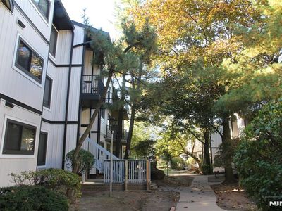 1553 John St #5, Fort Lee, NJ, 07024