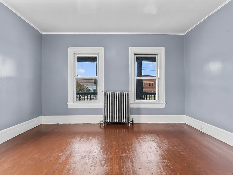 1105 N Main St #1 — Photo 13
