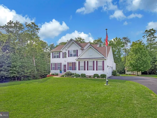 18457 Heritage Ct, Saint Inigoes, MD 20684