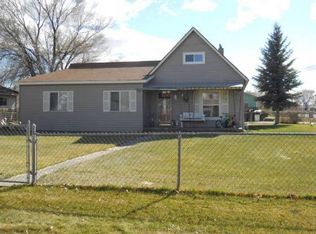 124 12th St, Alamosa, CO 81101
