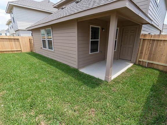 2nd image of 18530 Paddys Creek Trl #18530