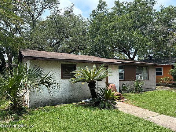 3rd image of 2066 THELMA Street
