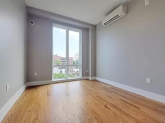 4th image of 1515 Fulton St Floor 3