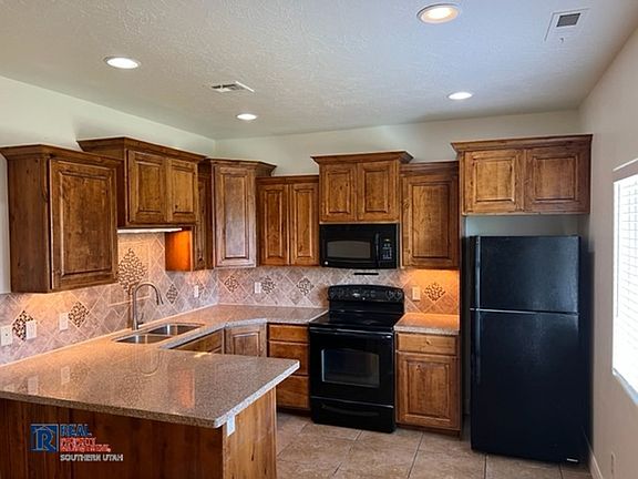 3rd image of 290 W Buena Vista Blvd #28