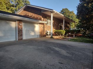 758 Meadowview Dr, Elizabethtown, KY 42701