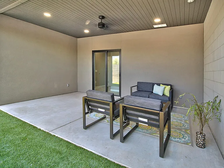 2727 E Thomas Rd #5 — Photo 15