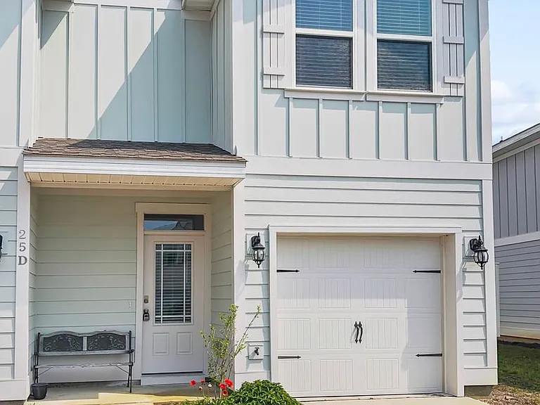 25 Crossing Ln #D — Photo 19