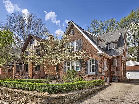 2nd image of 7543 Rosemary Rd