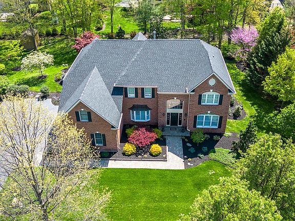 2nd image of 1190 Peterman Ln