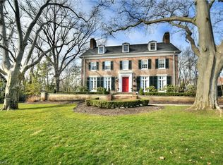 2647 Berkshire Rd, Cleveland Heights, OH 44106