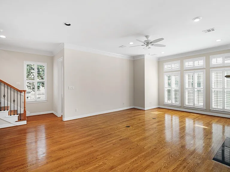 2150 Bancroft St — Photo 18