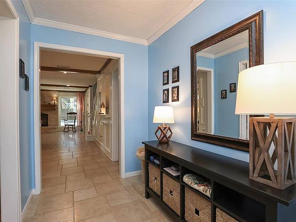 5th image of 12922 Marron Dr