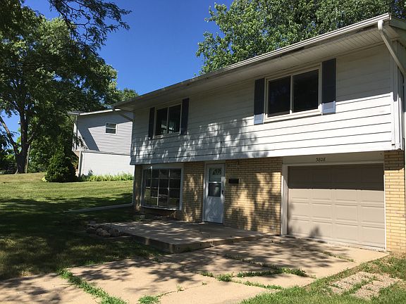 3rd image of 5808 N Rosemead Dr