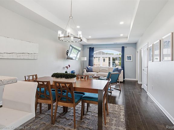 5th image of 5530 Arbor Chase Dr Unit 14
