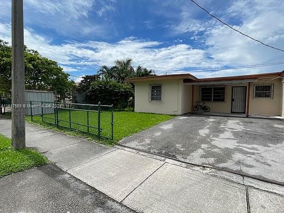 4th image of 1840 NW 36th Ave