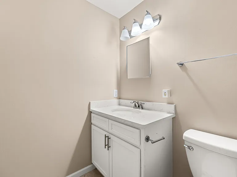 2716 Oak Hammock Dr — Photo 23