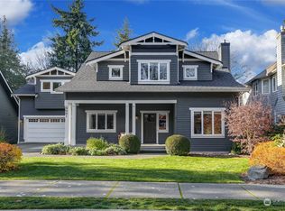 9001 N Town Dr NE, Bainbridge Island, WA