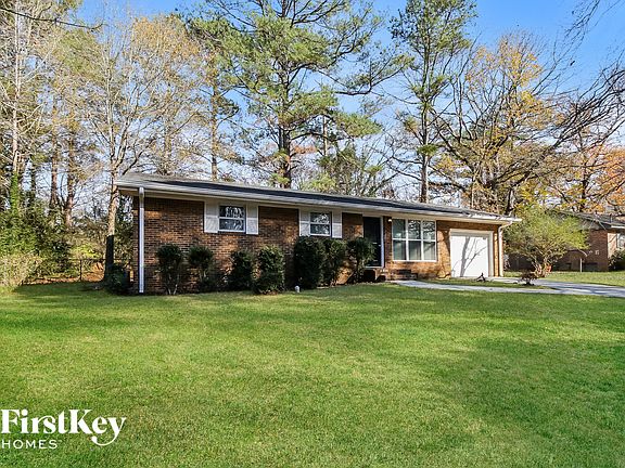 2nd image of 1401 S Hicks Cir NW
