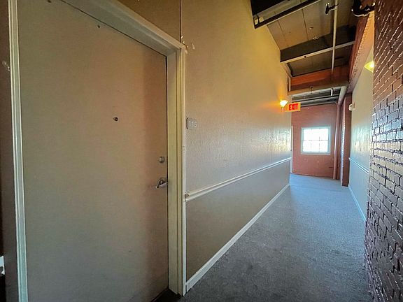 2nd image of 126 E 2nd Ave #115
