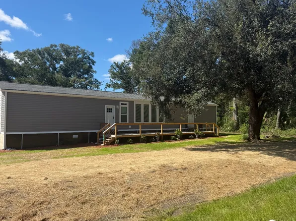 116 SW Willow St, Mayo, FL 32066
