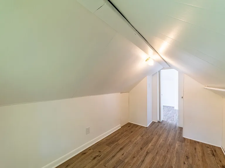 7535 Independence St — Photo 25
