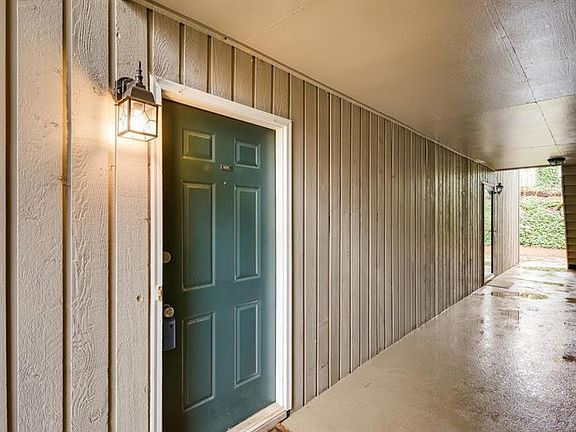 2nd image of 6208 Woodmont Blvd #6208