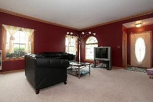 4th image of 518 Burke Dr