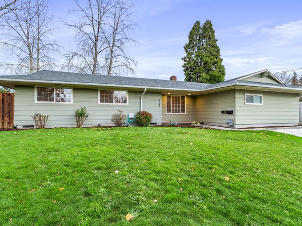 9144 SE Rainbow Cir #1