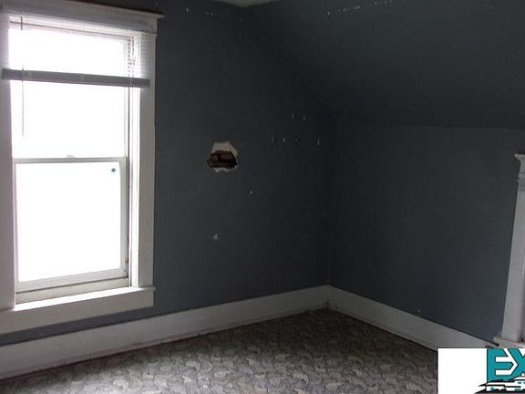 4th image of 1924 N 28th St