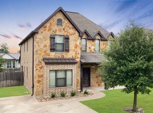 1008 Welsh Ave, College Station, TX 77840