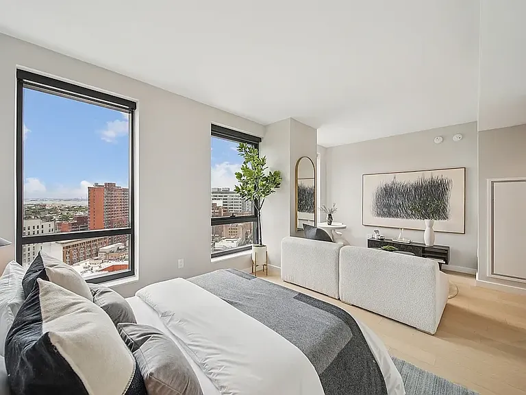 567 Fulton St #15H — Photo 3