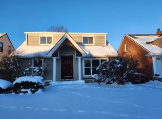 2452 Bromley Rd, University Heights, OH 44118