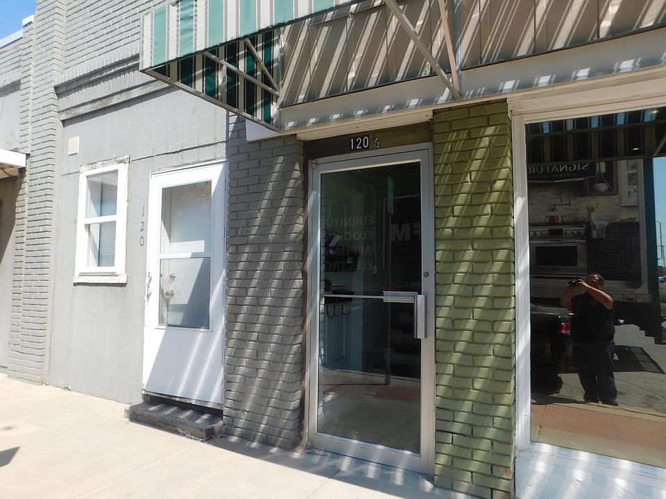 1st image of 120 1/2 W Pine Ave #120-1/2