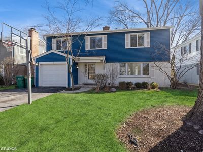 127 Riverside Dr, Northfield, IL, 60093