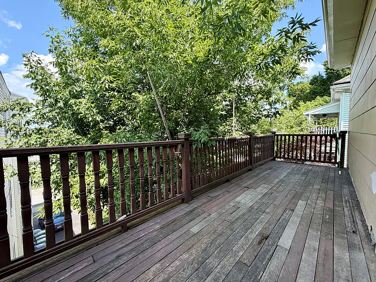 8 Douglas Ave #2 — Photo 25