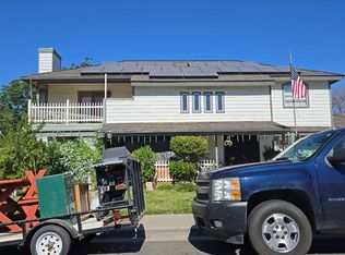 1139 University Ave, Hanford, CA