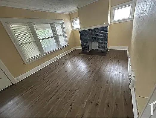 2 bed, 1020 sqft, $1,050 — Photo 2