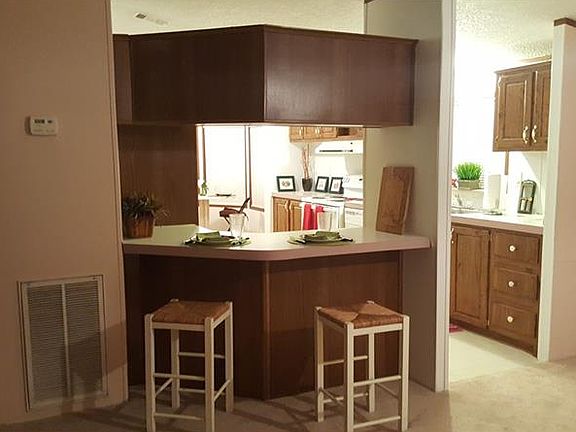 2nd image of 4702 Indian Oak Blvd