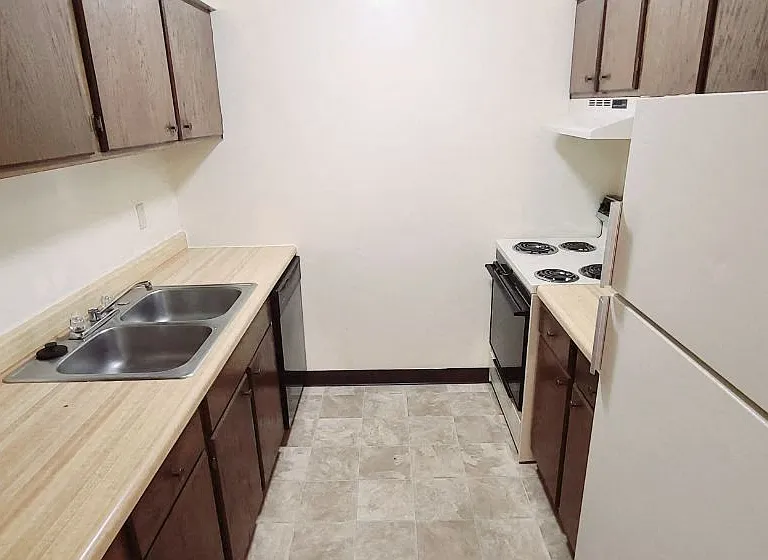 Kimberly Club Apartments — Photo 118