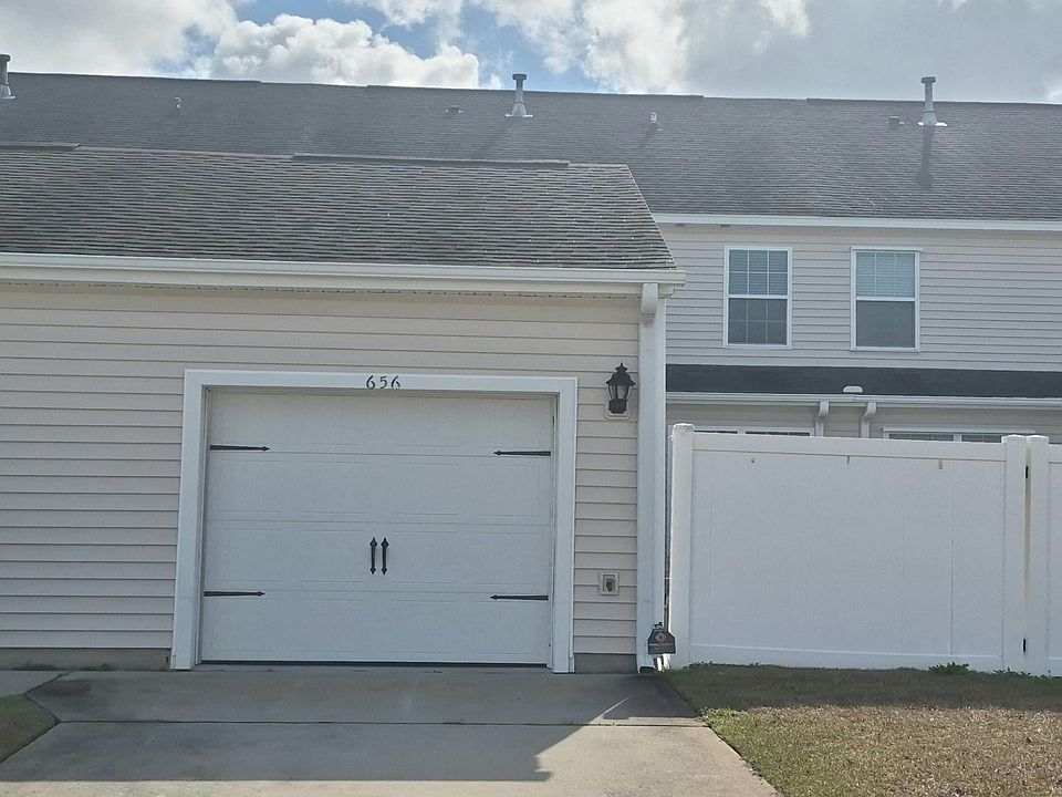 1st image of 656 Pistoia #304