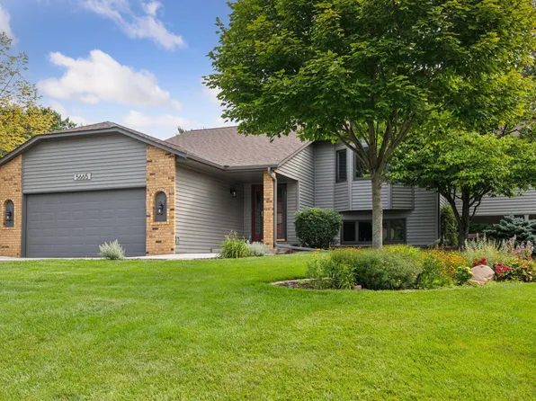 5665 125th St W, Apple Valley, MN 55124