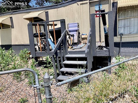 2nd image of 21 Sunnyland Loop Ln