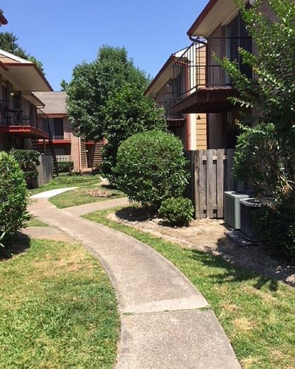 1st image of 12955 Woodforest Blvd APT 27