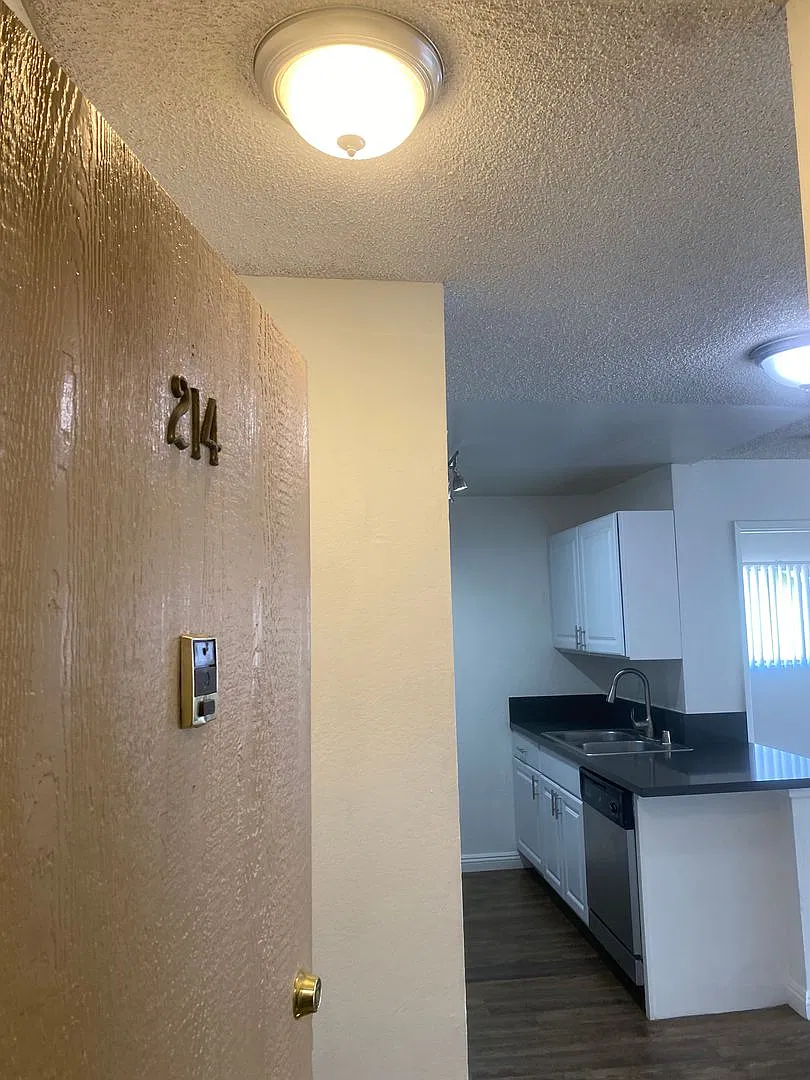 4124 Eagle Rock Blvd — Photo 4