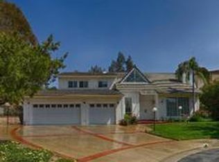 1418 Essex Ln, Glendale, CA 91207